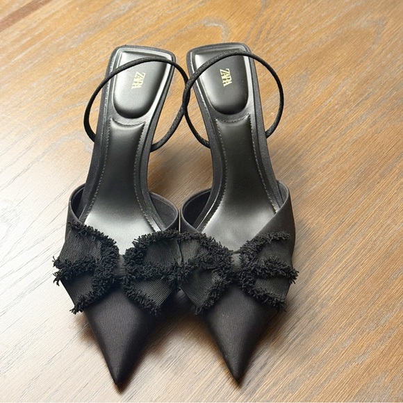 ZARA Black Slingback Pointed Toe Heels w/ Bow Detail | 2.8” Heel size 41 - Picture 6 of 12